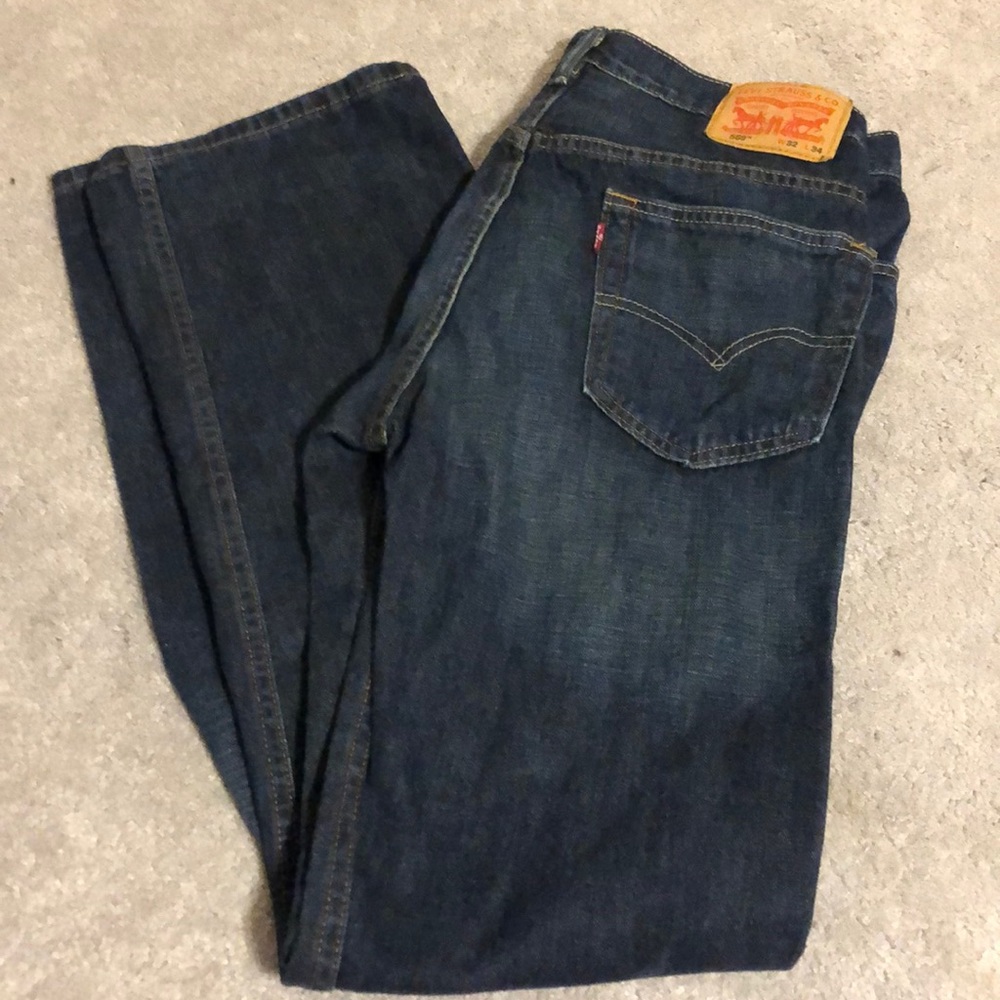 Levi Jeans Dark Wash 32x34 569